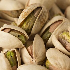 Pistachios Roasted and Salted UnShelled 100g